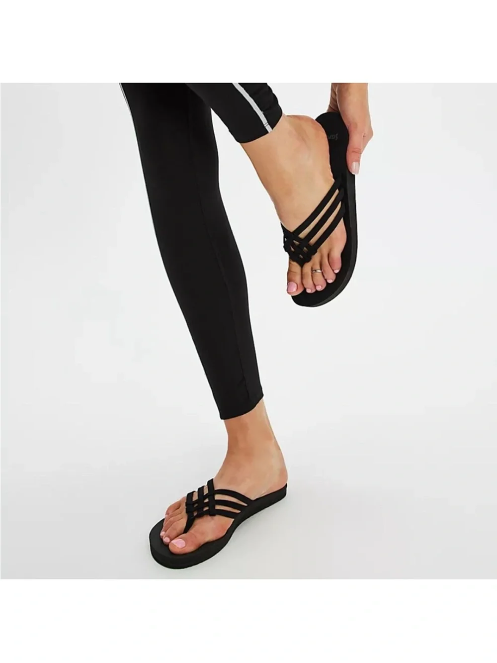 Sanuk Yoga Sandy II Women’s Black Sandal Size 5